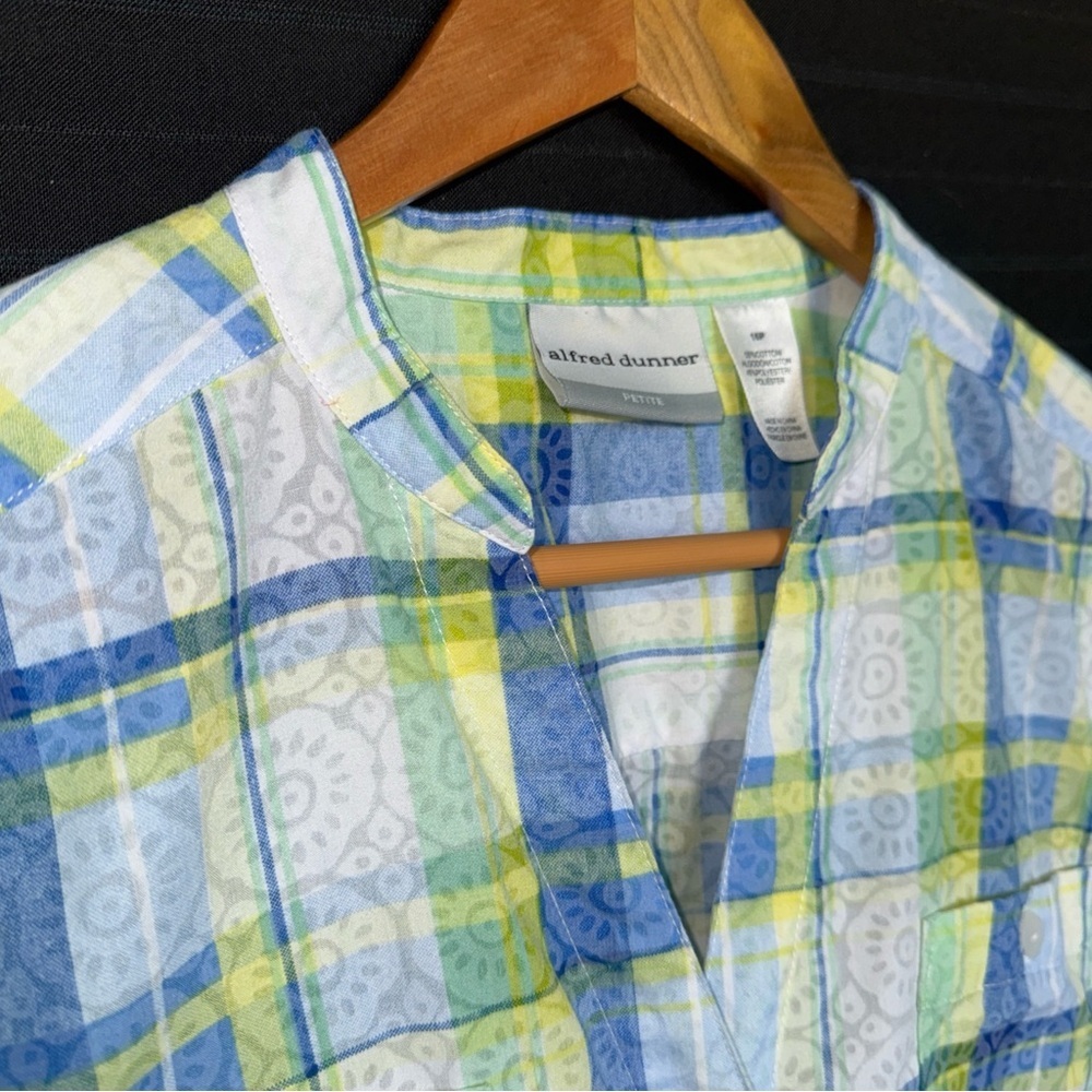 Alfred Dunner Top Womens 16P Blue Floral Plaid Short Sleeve Button Up - Picture 5 of 8